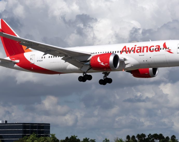 boeing-787-dreamliner’s-london-bogota-diversion:-what-happened?
