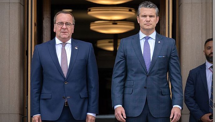 us-secretary-of-state-hegseth-welcomes-german-counterpart-to-the-pentagon