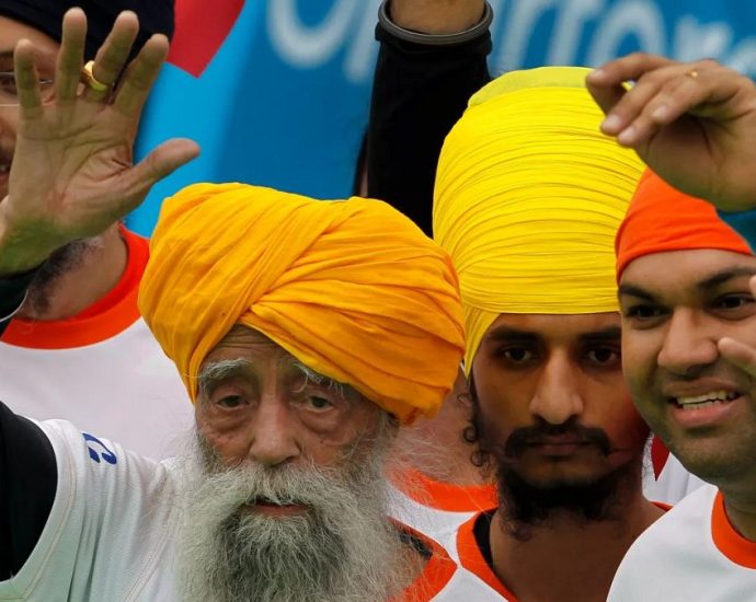 world’s-oldest-marathon-runner-fauja-singh-dies-at-114-after-being-hit-by-a-car