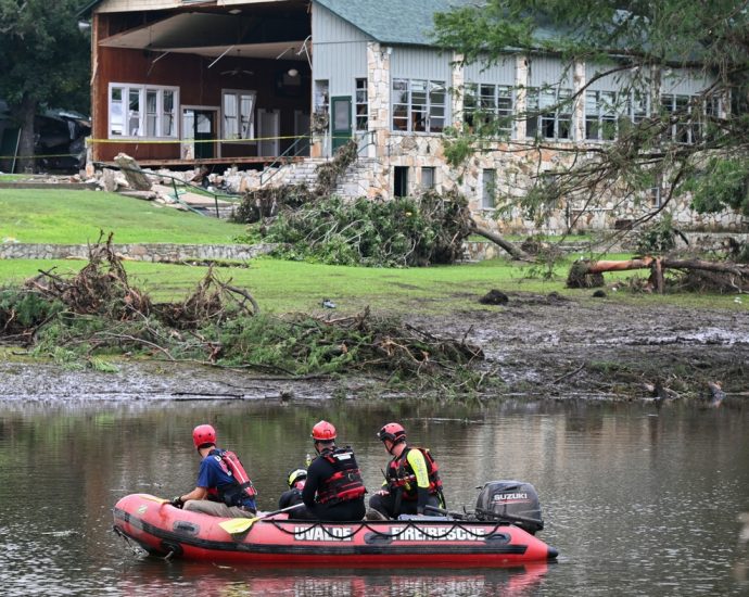 climate-change-is-fueling-brutal-rainstorms.-here’s-how-to-stay-safe