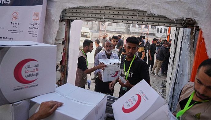 at-least-20-killed-in-stampede-at-gaza-distribution-site,-us-aid-group-says