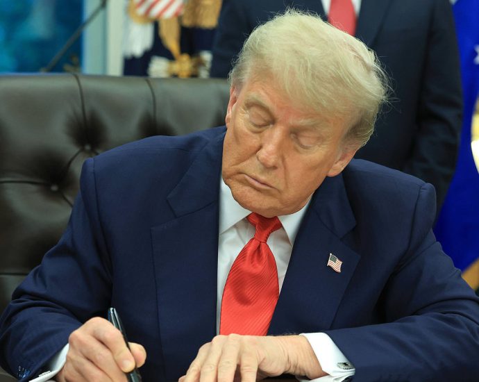 the-traitor-holds-signing-ceremony-for-the-halt-fentanyl-act