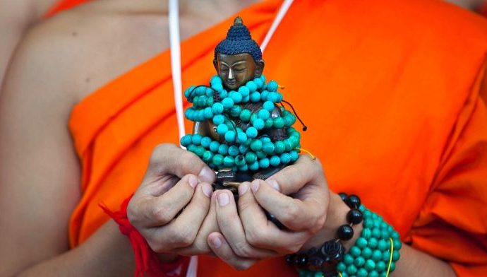 thai-woman-arrested-in-sex-scandal-that-saw-nine-buddhist-monks-expelled