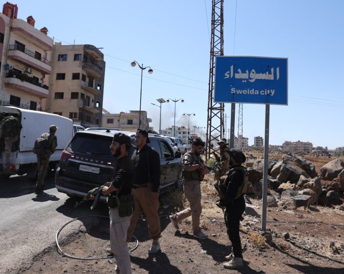 syrian-forces-withdraw-from-suwayda-as-mediation-restores-calm