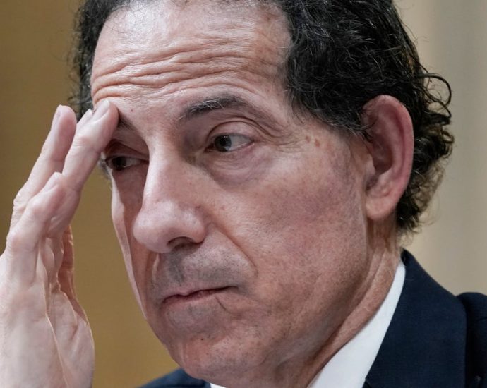 house-dem-floats-dark-theory-on-the-traitor’s-epstein-secrecy