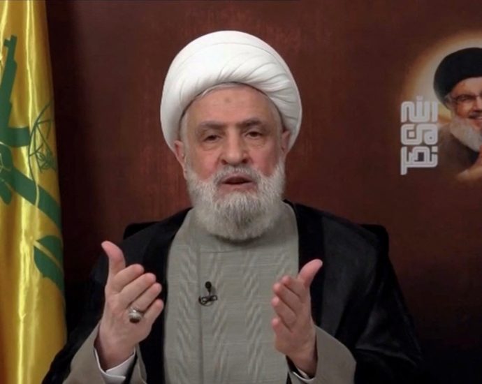 hezbollah-says-it-will-not-give-up-weapons-despite-us-proposal