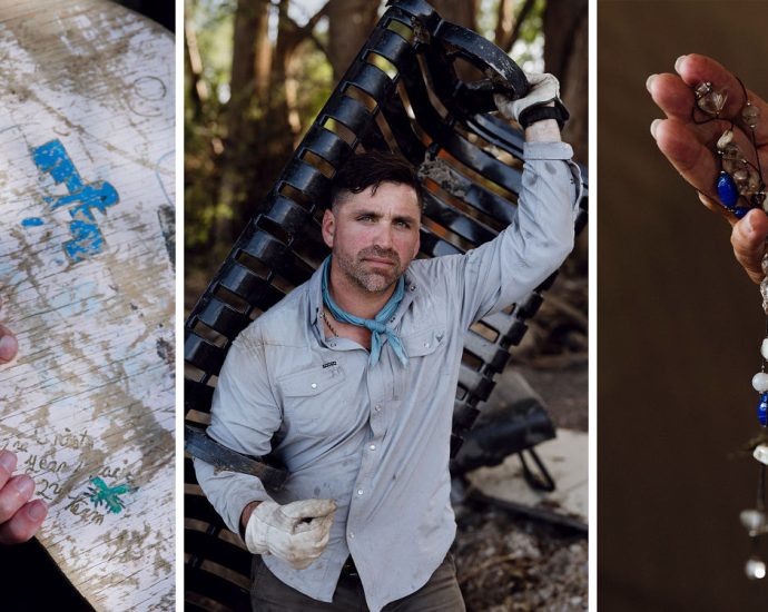 the-texas-floods-washed-away-their-possessions-volunteers-are-helping-reunite-them.