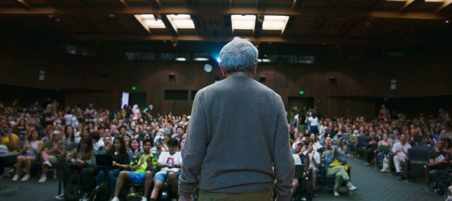 ‘the-last-class’-is-a-glowing-but-incomplete-portrait-of-robert-reich