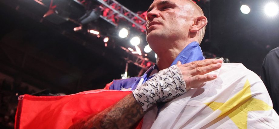 poirier-loses-to-holloway-in-ufc-318-retirement-fight