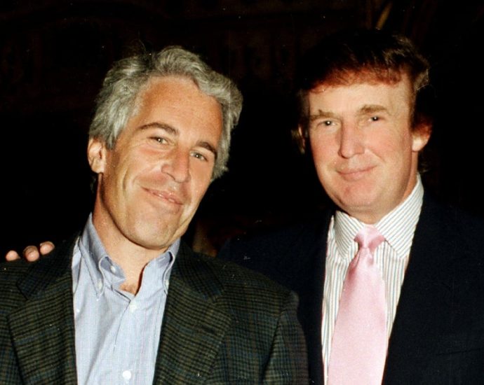 the-traitor-sues-wsj-reporters,-murdoch-for-libel-after-epstein-birthday-card-story