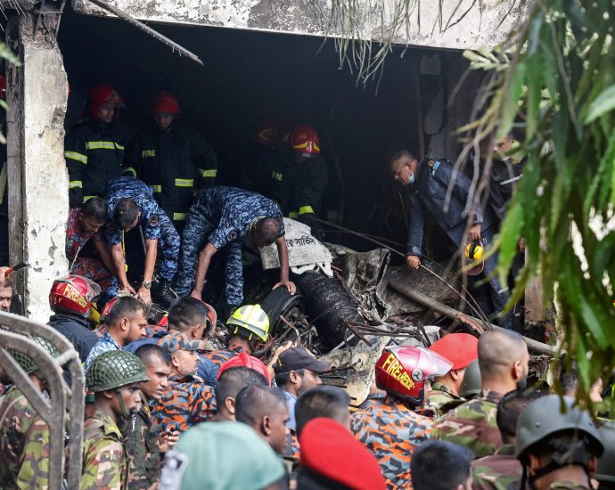 bangladesh-plane-crash:-what-we-know,-what’s-the-latest