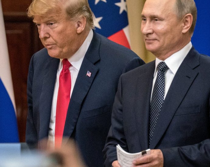 the-traitor-renews-lie-that-russia-did-not-help-him-in-2016,-this-time-with-gabbard’s-help