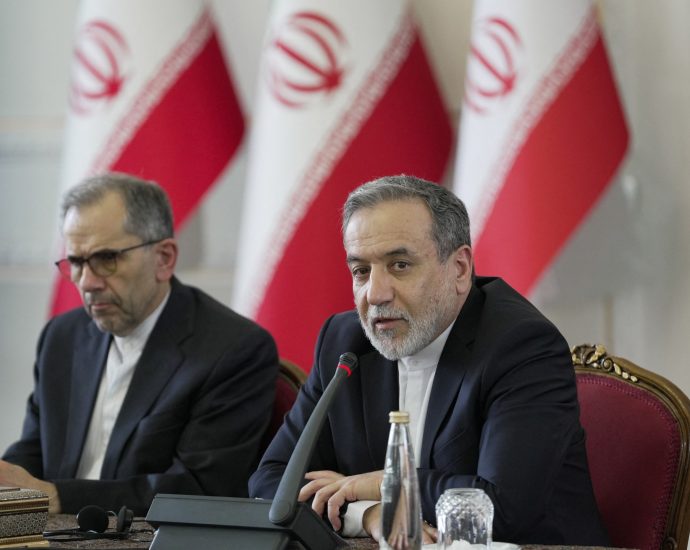 iran’s-fm-says-nuclear-enrichment-will-continue,-but-open-to-talks