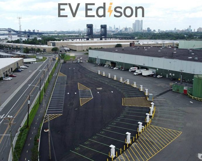 ev-edison-opens-charging-hub-for-both-fleet-and-passenger-evs-near-port-of-newark