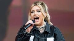 ella-henderson-reveals-endometriosis-diagnosis