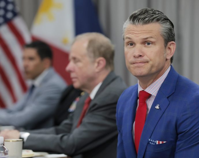 pete-hegseth’s-signalgate-saga-somehow-gets-worse