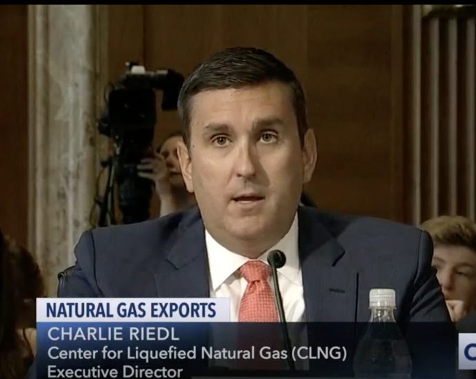 as-the-traitor’s-trade-deadline-looms,-us.-gas-exporters-are-sweating-over-meeting-europe’s-pollution-standards