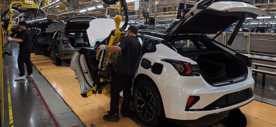 china-v-eu:-the-fight-for-europe’s-electric-vehicle-market