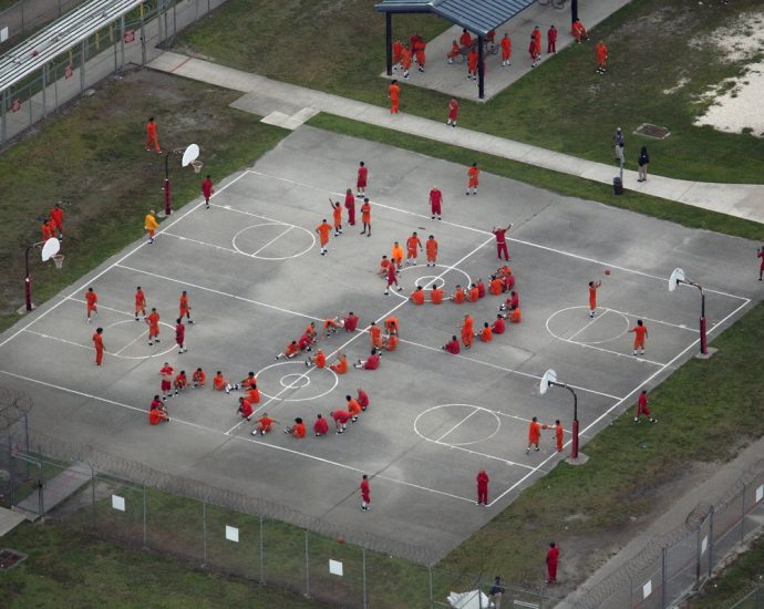 the-ugly-truth-about-ice’s-abusive-detention-centers