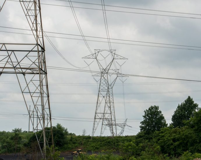 major-midwest-transmission-line-grain-belt-express-loses-$4.9-billion-loan