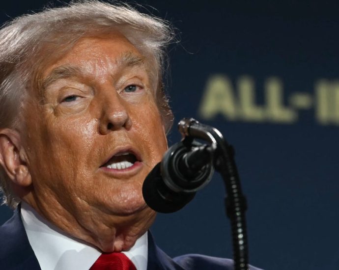 the-traitor-plans-to-force-thousands-of-usda-workers-to-leave-dc.-area