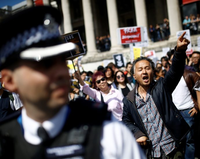 uk-blasts-hong-kong-rewards-for-help-to-catch-activists-overseas