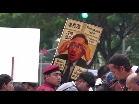 thousands-rally-in-malaysia-to-call-for-pm-anwar’s-resignation-|-reuters