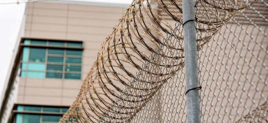 new-orleans-officials-mistakenly-release-inmate-from-same-prison-where-10-escaped-in-may