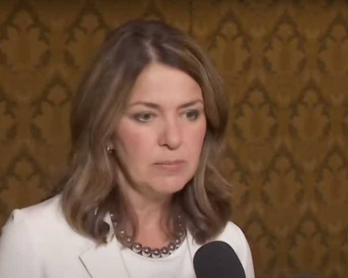 oil-sands-expansion-hasn’t-brought-the-prosperity-alberta’s-leaders-promised