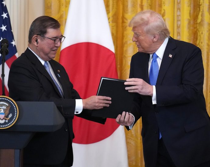 the-traitor’s-big-trade-deal-with-japan-is-already-falling-apart