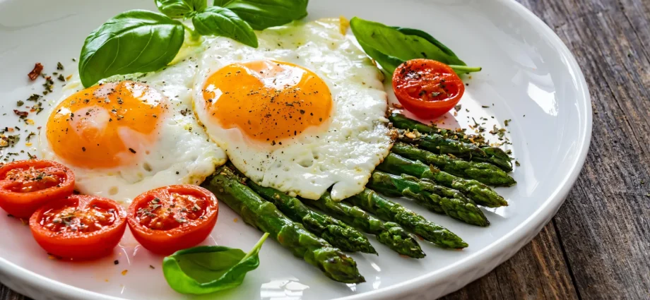 sunny-side-up-for-eggs-and-cholesterol