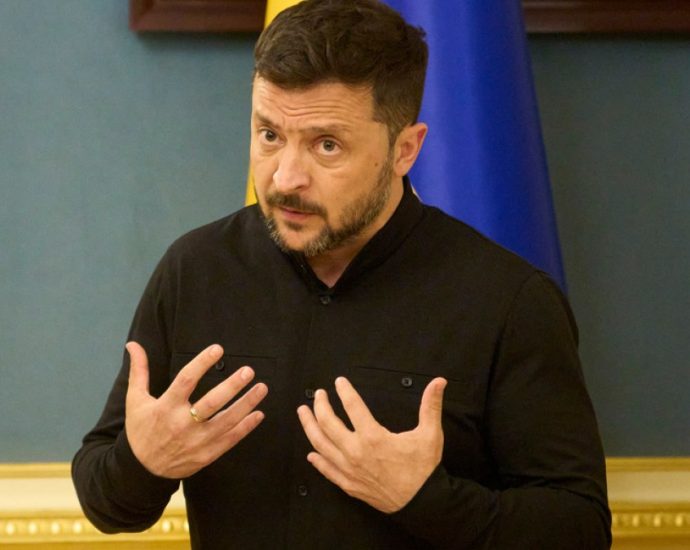 why-did-zelenskyy-try-to-curb-autonomy-of-ukraine’s-anti-graft-agencies?