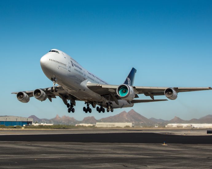 rolls-royce-retires-iconic-boeing-747-200-testbed-aircraft