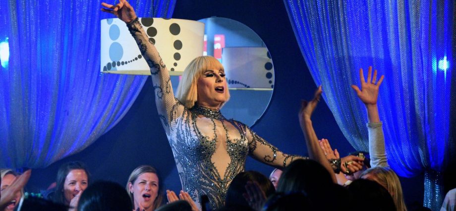 the-florida-attorney-general-just-demanded-the-guest-list-of-who-attended-a-local-drag-show