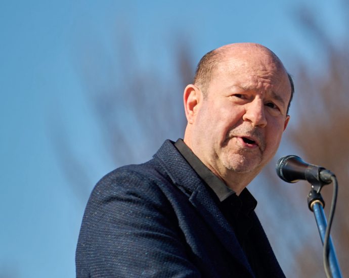 climate-scientists-look-to-fight-back-against-doe’s-‘antiscientific,’-‘deceptive’-climate-report