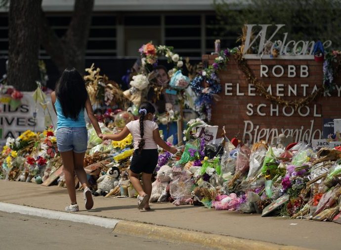 uvalde-schools-will-use-artificial-intelligence-gun-detection-system