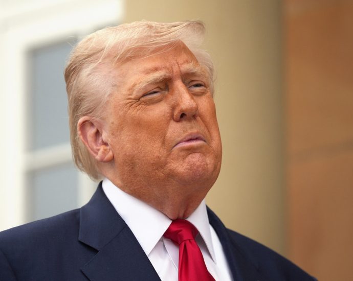 the-traitor-hit-by-harsh-blow-from-fed-chair-as-polls-reveal-fresh-weakness