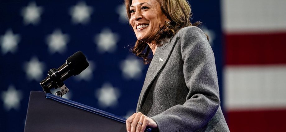 kamala-harris-announces-a-new-memoir-about-her-presidential-campaign