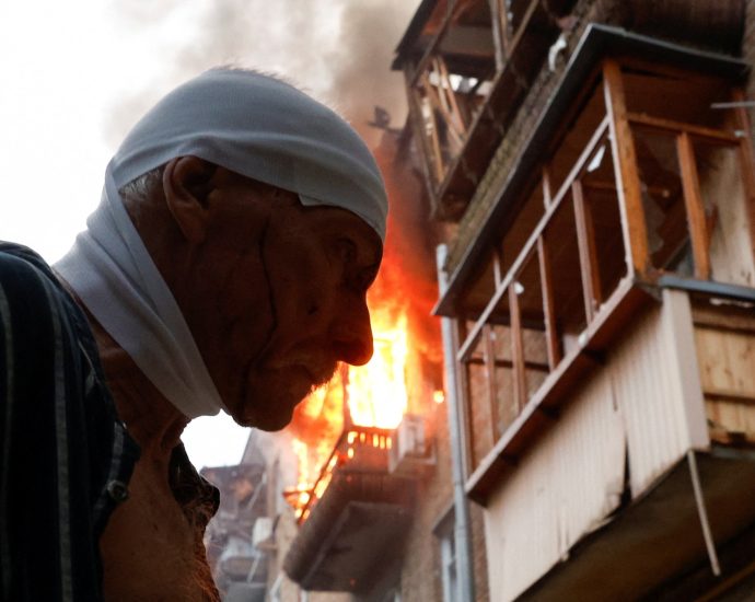 russia-ukraine-war:-list-of-key-events,-day-1,254