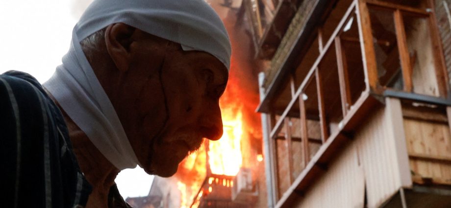 russia-ukraine-war:-list-of-key-events,-day-1,254