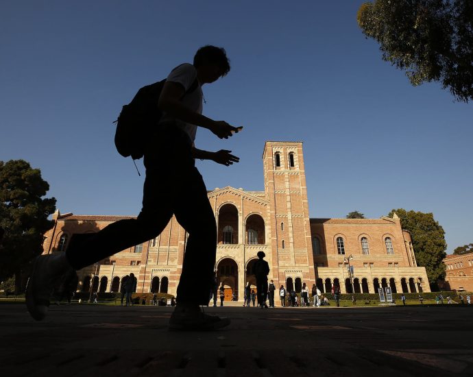 ucla-says-it’s-losing-some-federal-research-funding