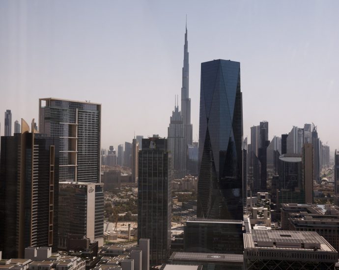israel-sharpens-uae-travel-warning-for-citizens,-cites-‘terrorist’-threat