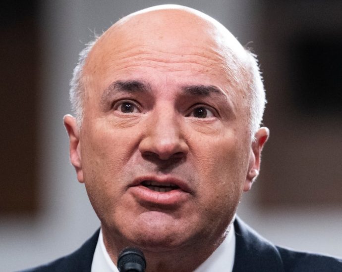 maga-‘shark-tank’-star-called-out-on-air-after-making-bold-claim-about-epstein’s-victims