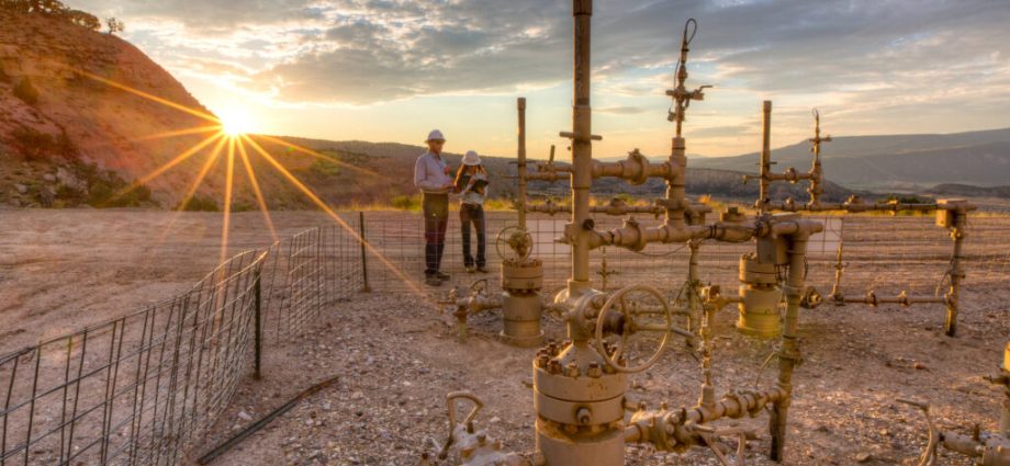 blm-calls-new-oil-and-gas-rules-‘noncontroversial,’-exempts-them-from-public-comment