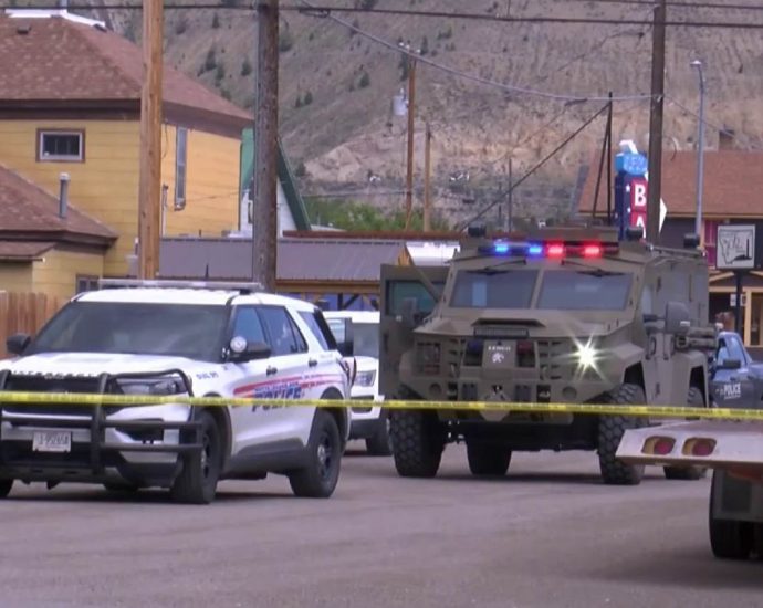 manhunt-underway-for-suspect-after-4-killed-in-montana-bar-shooting