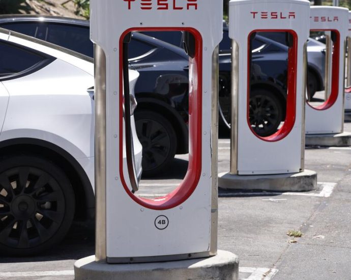 the-traitor’s-epa-puts-california-in-its-crosshairs-with-its-proposed-car-rules