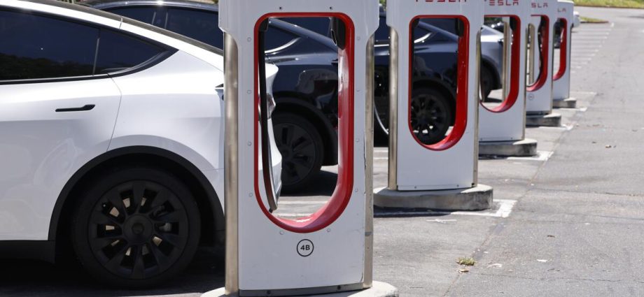 the-traitor’s-epa-puts-california-in-its-crosshairs-with-its-proposed-car-rules