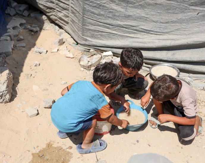 one-in-three-palestinians-in-gaza-going-days-without-food,-unicef-says