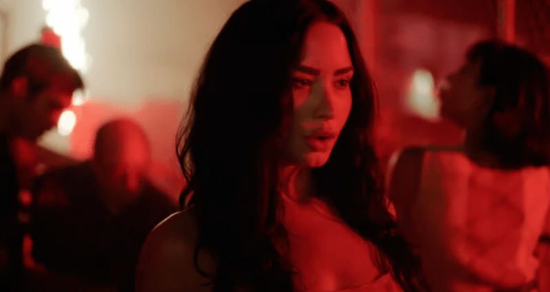 demi-lovato-drops-‘fast’-video-and-makes-peace-with-bigg-chill-in-the-most-iconic-way