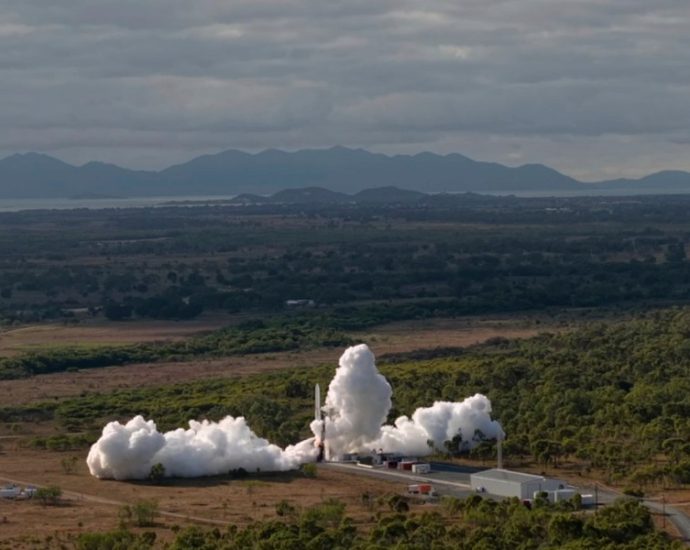 first-australian-made-rocket-crashes-in-a-failed-attempt-to-reach-orbit
